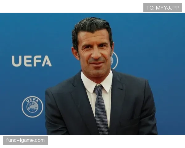 菲戈表现抢眼，助巴萨重返巅峰