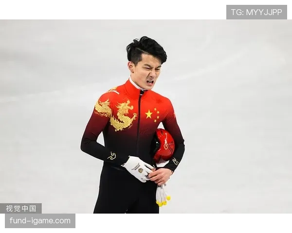 刷到任子威的私服照，我居然一秒以为在看偶像剧